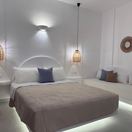Seaside By Manos Hotel คามารี ภายนอก รูปภาพ